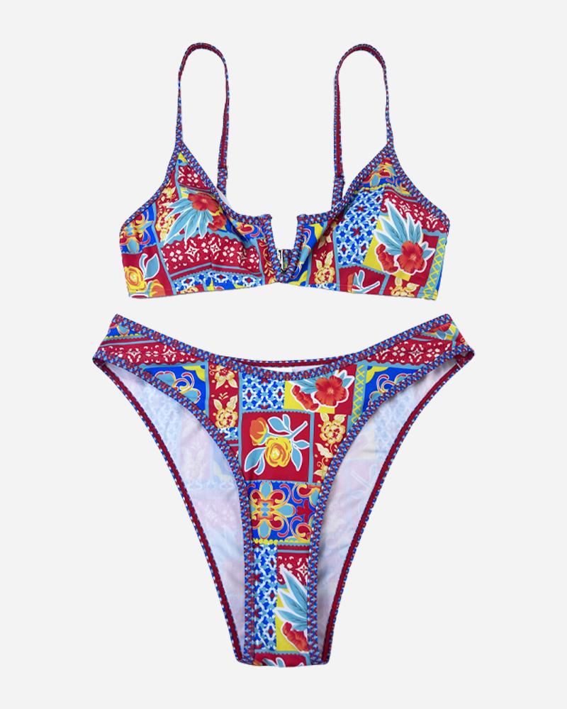 All Over Print V-Wire Bikini Top & Low Waist Bikini Bottoms Set